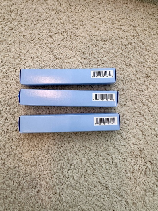 RHODE LE Sugarberry Peptide Lip Treatment Nourishing Glaze, 10ml - Picture 3 of 9